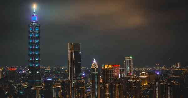 水命的人过生日下雨吉利吗？什么时候过生日？